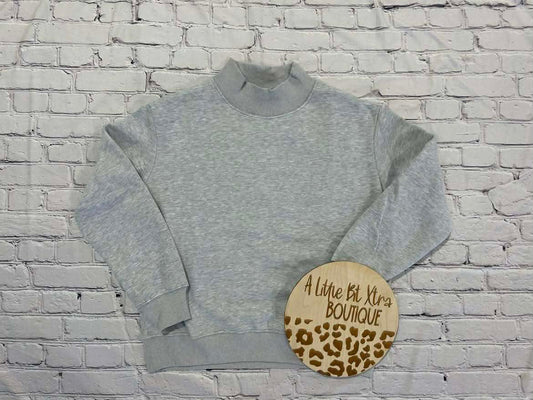 Mock Neck Sweatshirt (light heather)