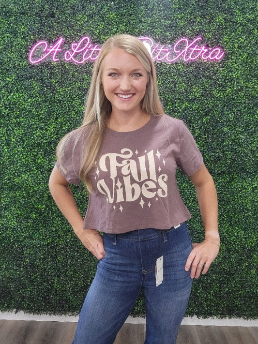 FALL VIBES GRAPHIC TEE