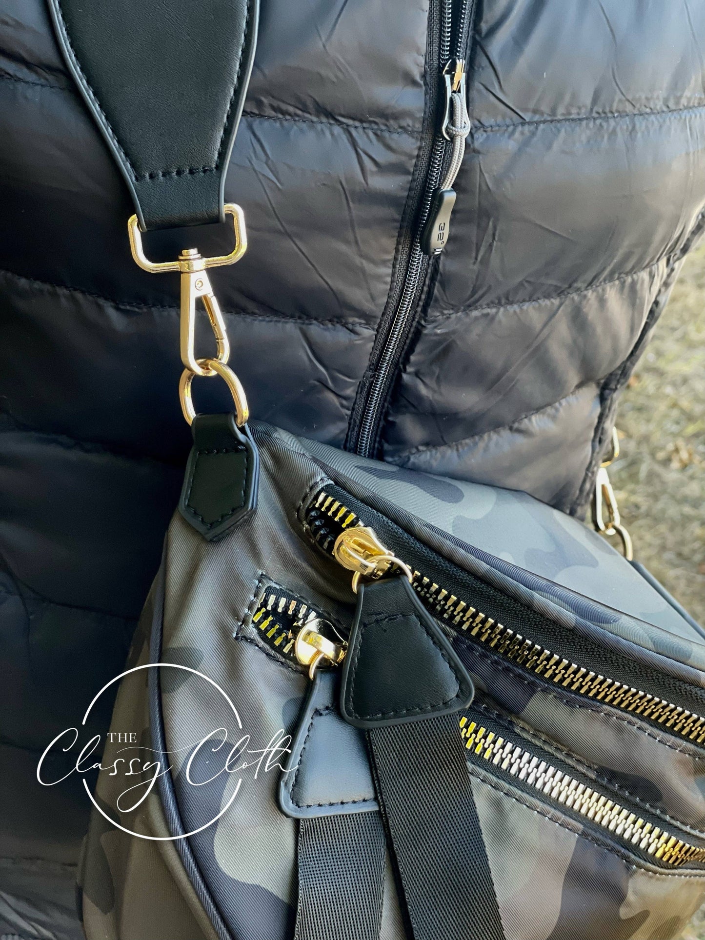 Farah Fanny Pack Shoulder Sling Bag - Black Camo RTS