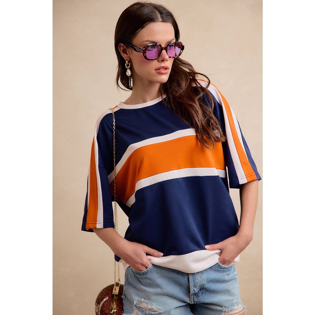 WOMEN GAMEDAY COLORBLOCK TEE: BLACK/RED