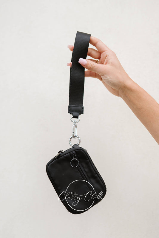 Willow Wristlet Wallet - Black RTS