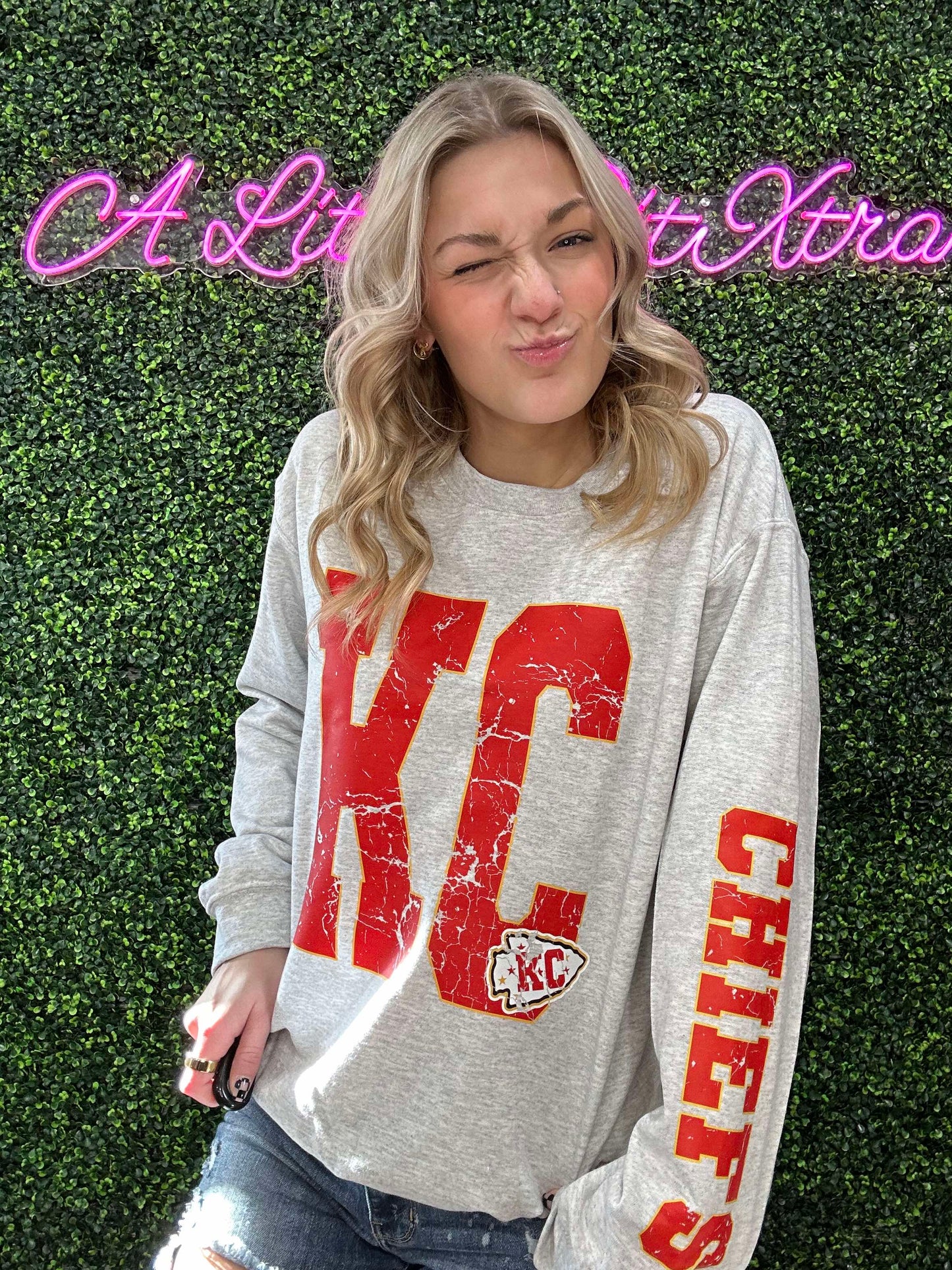 KC Chiefs Ash Sleeve Sweatshirt