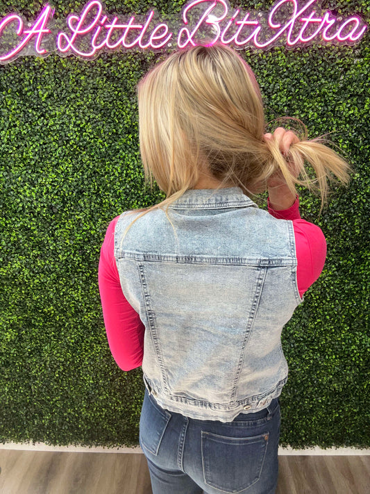 LIGHT NON-DISTRESSED DENIM VEST