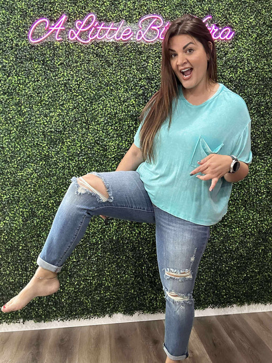 MID-RISE VINTAGE WASH DESTROY BOYFRIEND JEANS