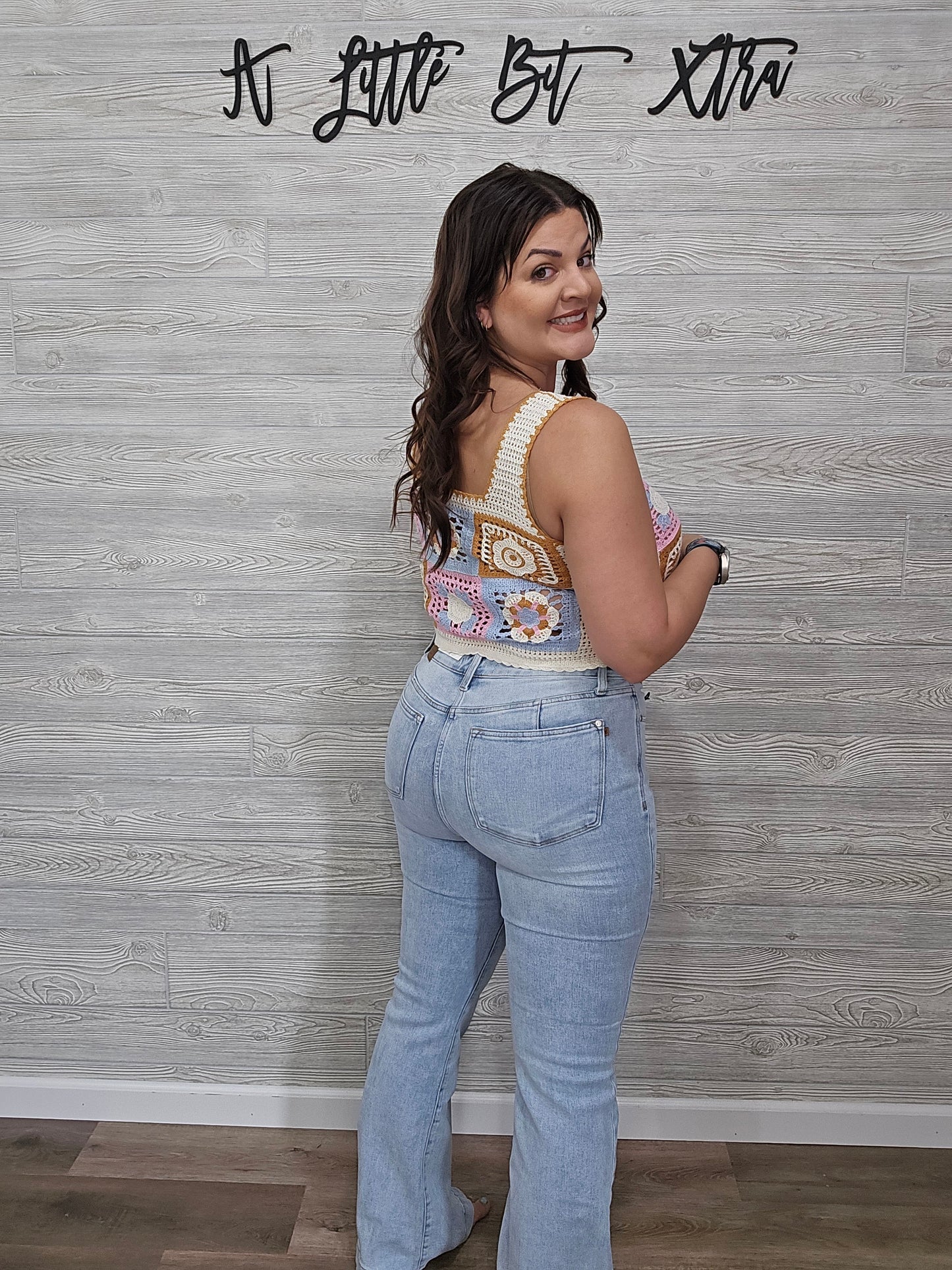 JB HIGH-WAISTED TUMMY CONTROL VINTAGE WASH SIDE SLIT JEANS