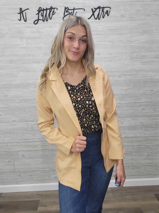 KHAKI BLAZER