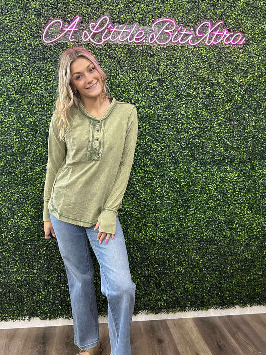 ASH OLIVE THUMB HOLE LONG SLEEVE TOP