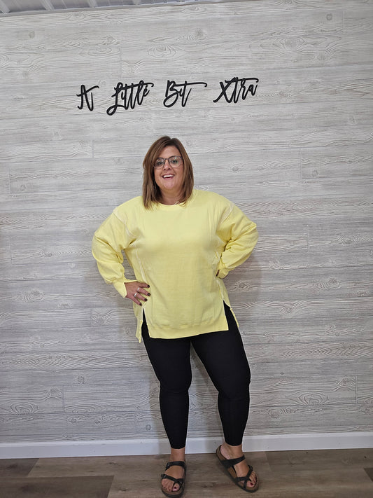 EXPOSED SEAM PALE YELLOW SWEATSHIRT
