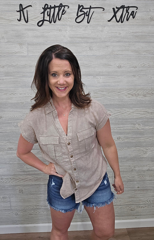 ASH MOCHA BUTTON DOWN SHIRT