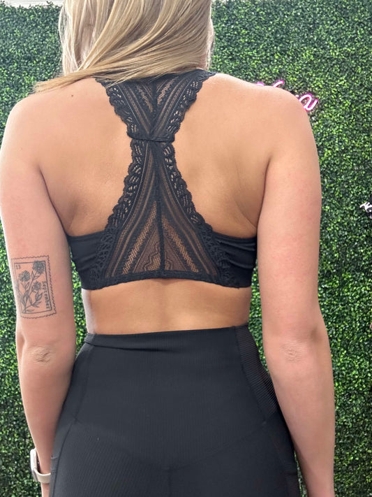 Lace Racerback Bralette - With Removable Bra Pad: Black