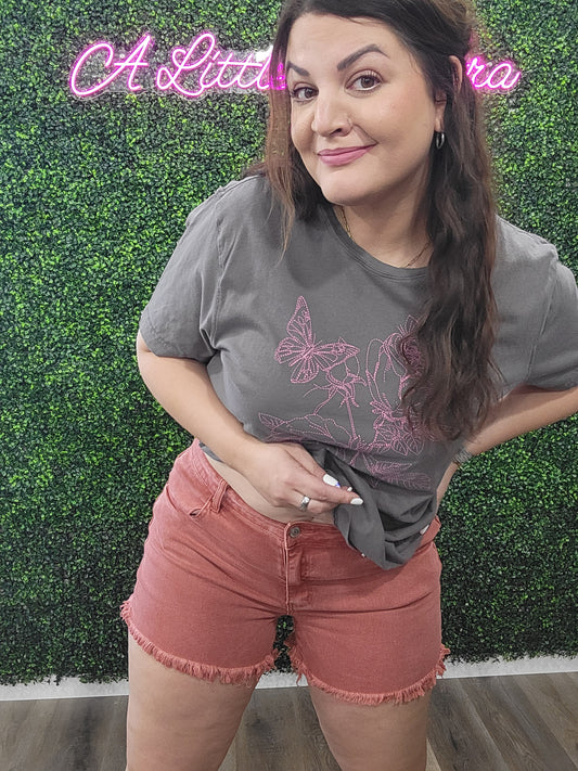 Z ACID WASH CABERNET FRAYED DENIM SHORTS