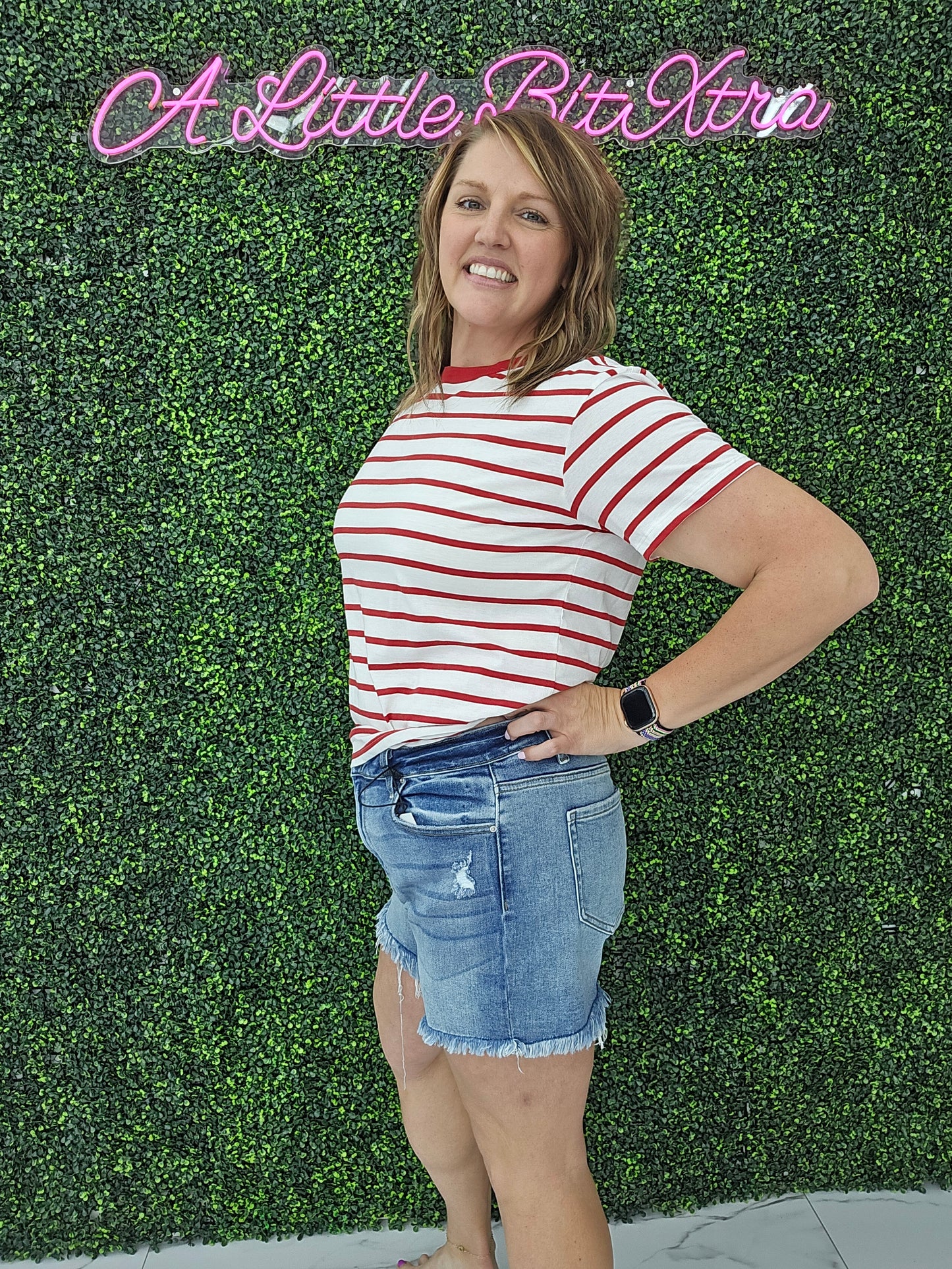 Short Sleeve Stripe Oversized Tee Red