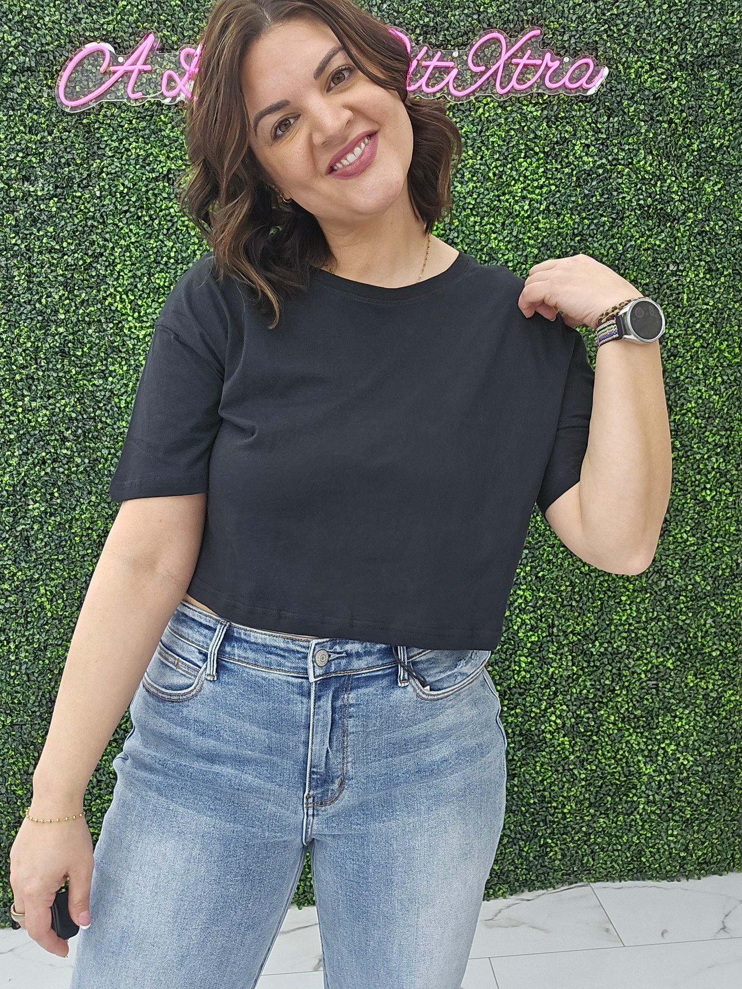 Crew Neck Oversized Crop Tee Black