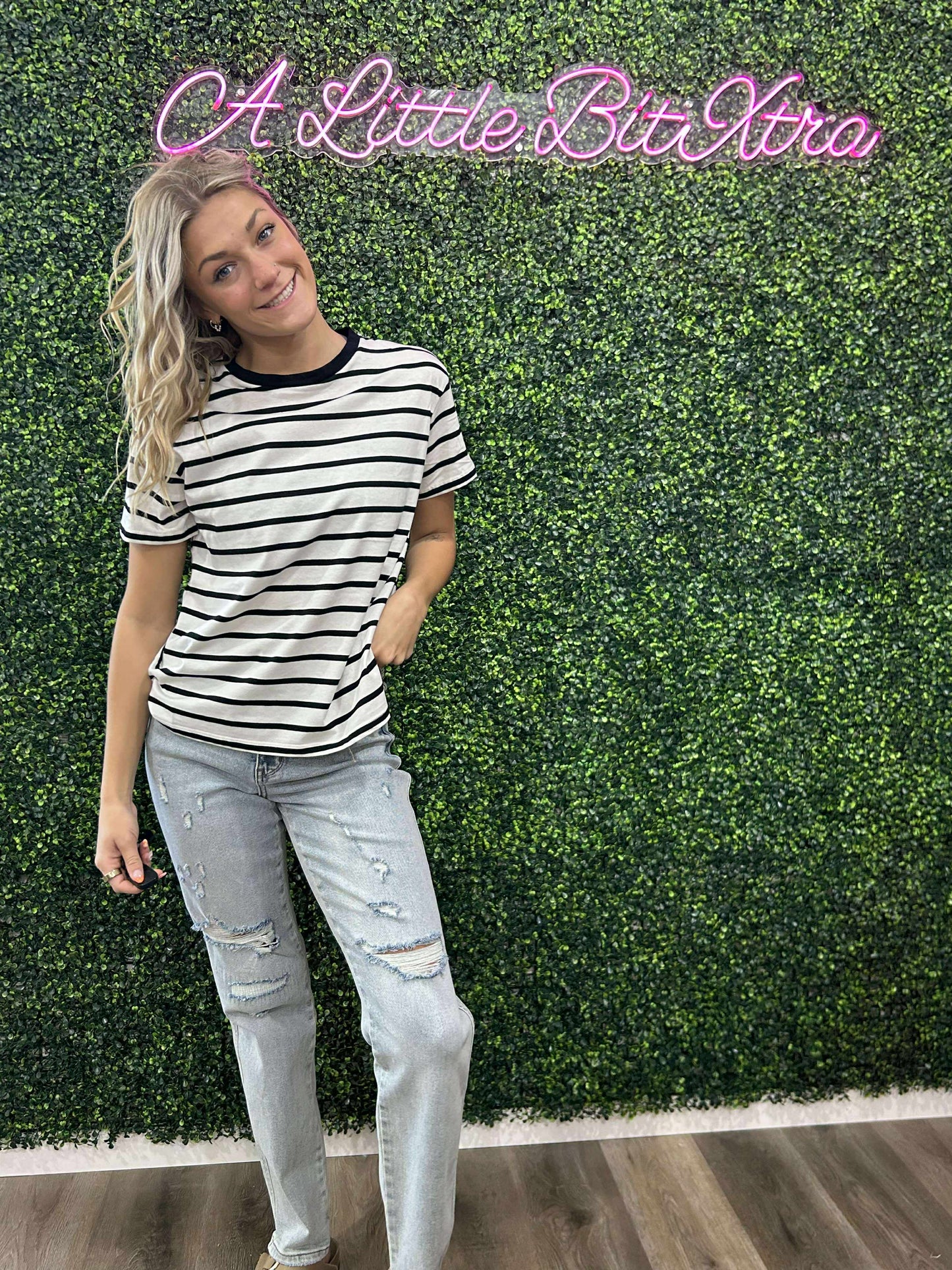 Short Sleeve Crew Neck Black Stripe Oversize T-Shirt