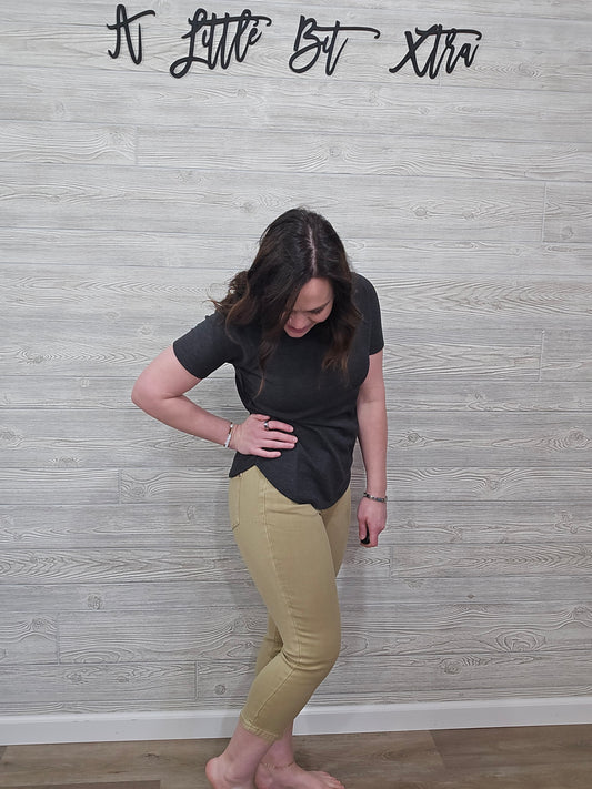 JB KHAKI CAPRI