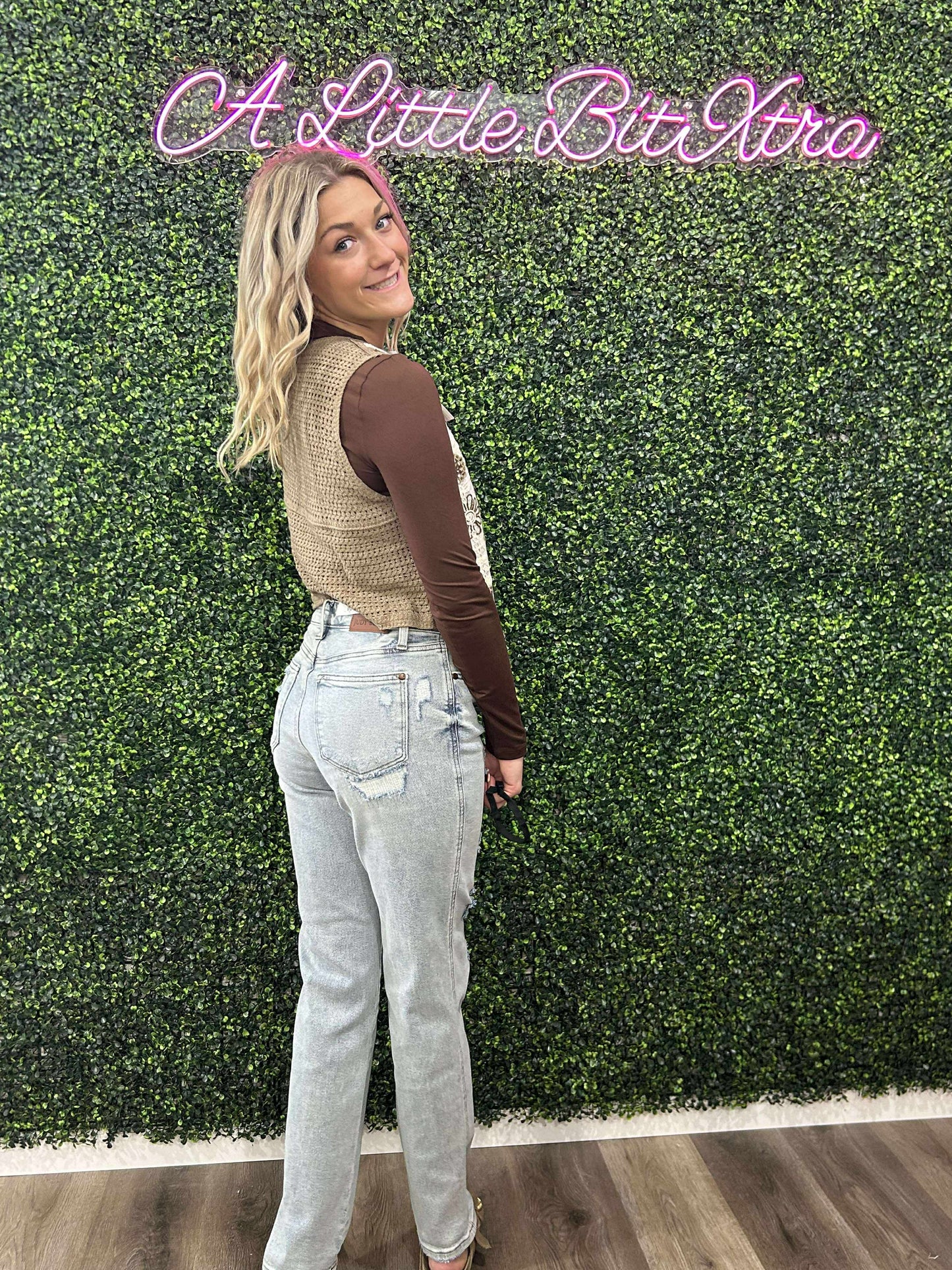 Khaki Vintage Hollow-Out Crochet Floral Vest