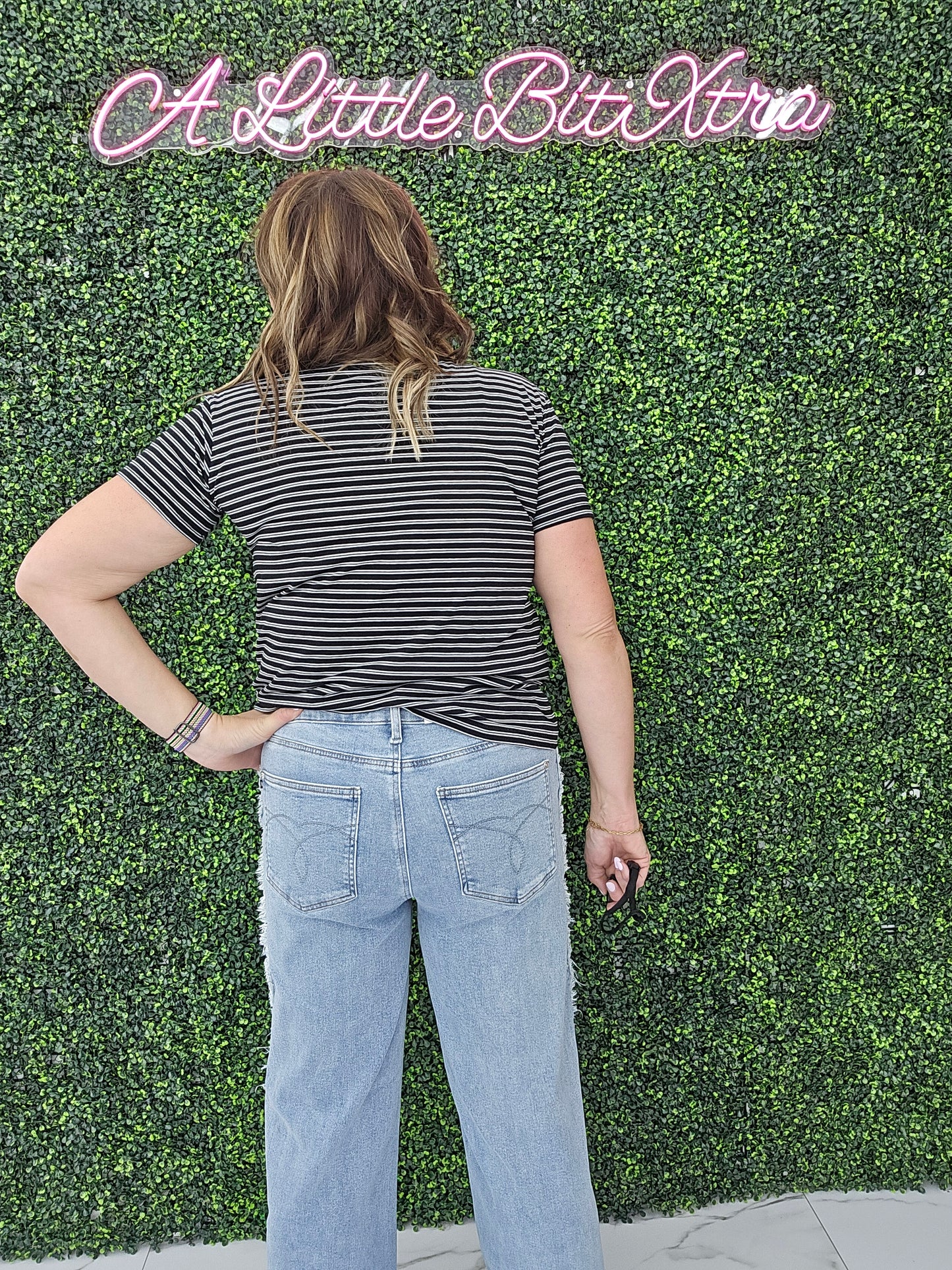 JB Retro Wide Raw Outseam