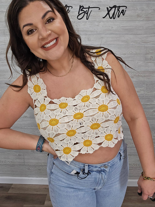 Cute Daisy Crochet Crop Top Trendy Summer Fashion: Natural