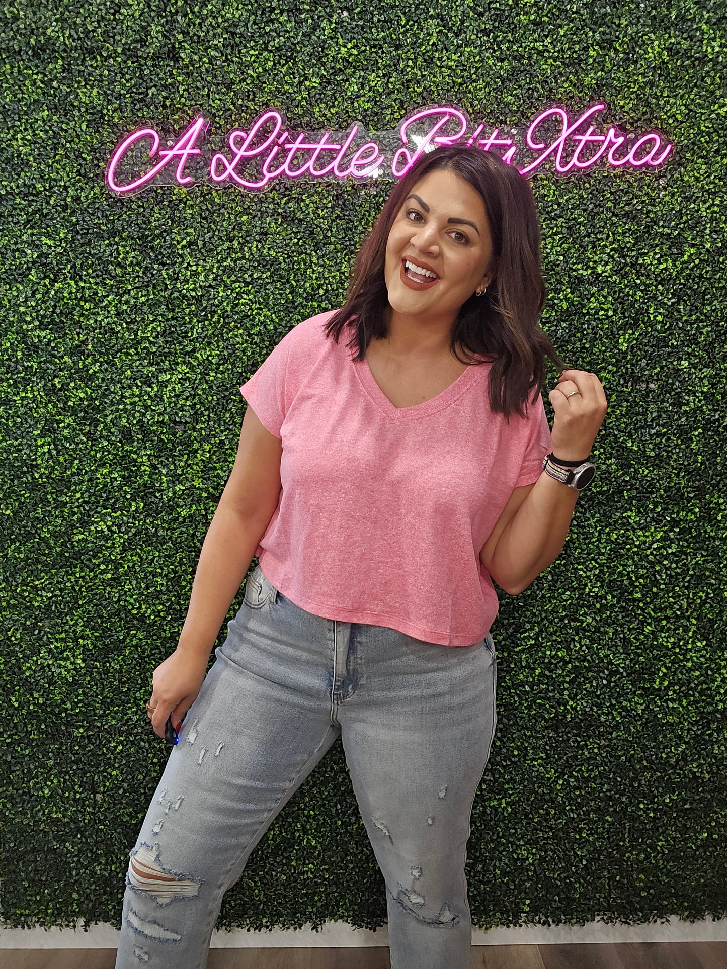 FUSHSIA MELANGE V-NECK CROPPED TOP