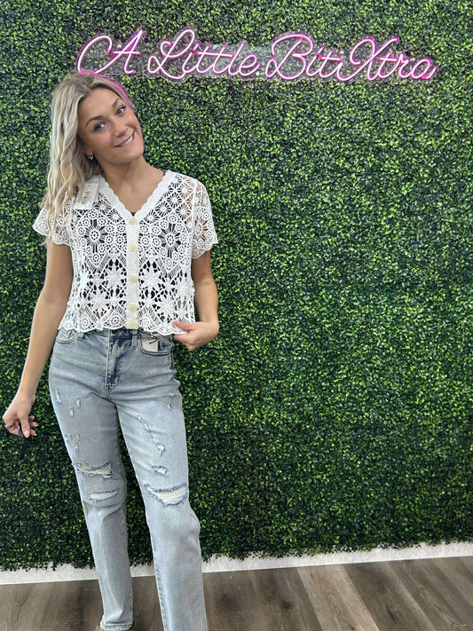 White Hollow-Out Knit Short-Sleeve Cardigan