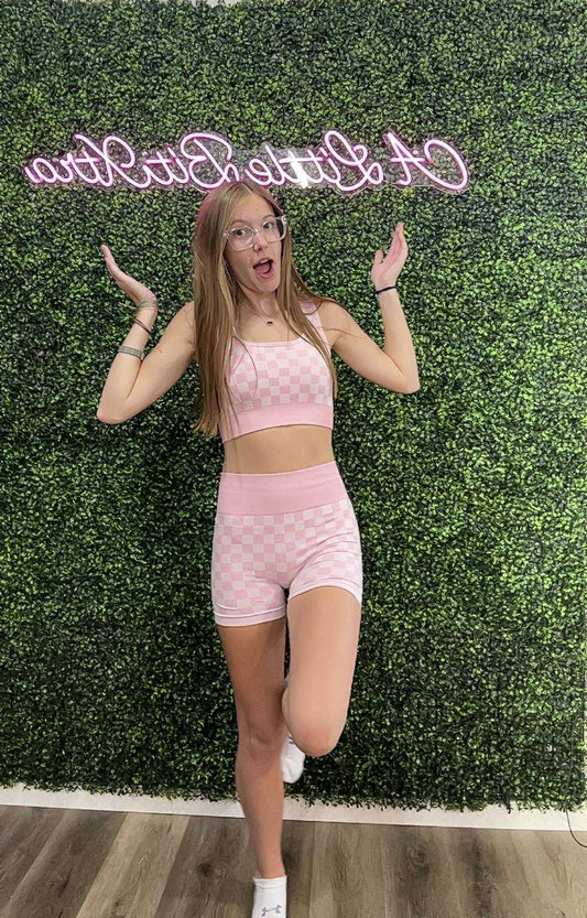 CHECKER BRA & BIKER SHORTS SET PINK & WHITE