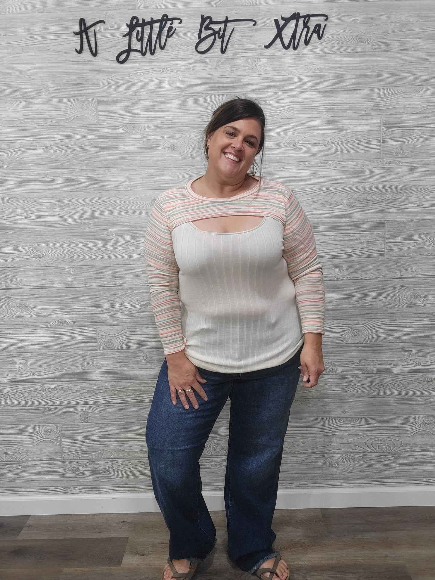 CREAM RIBBED TOP WITH NECK CUT OUT