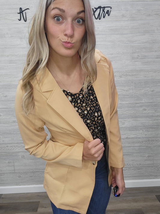 KHAKI BLAZER