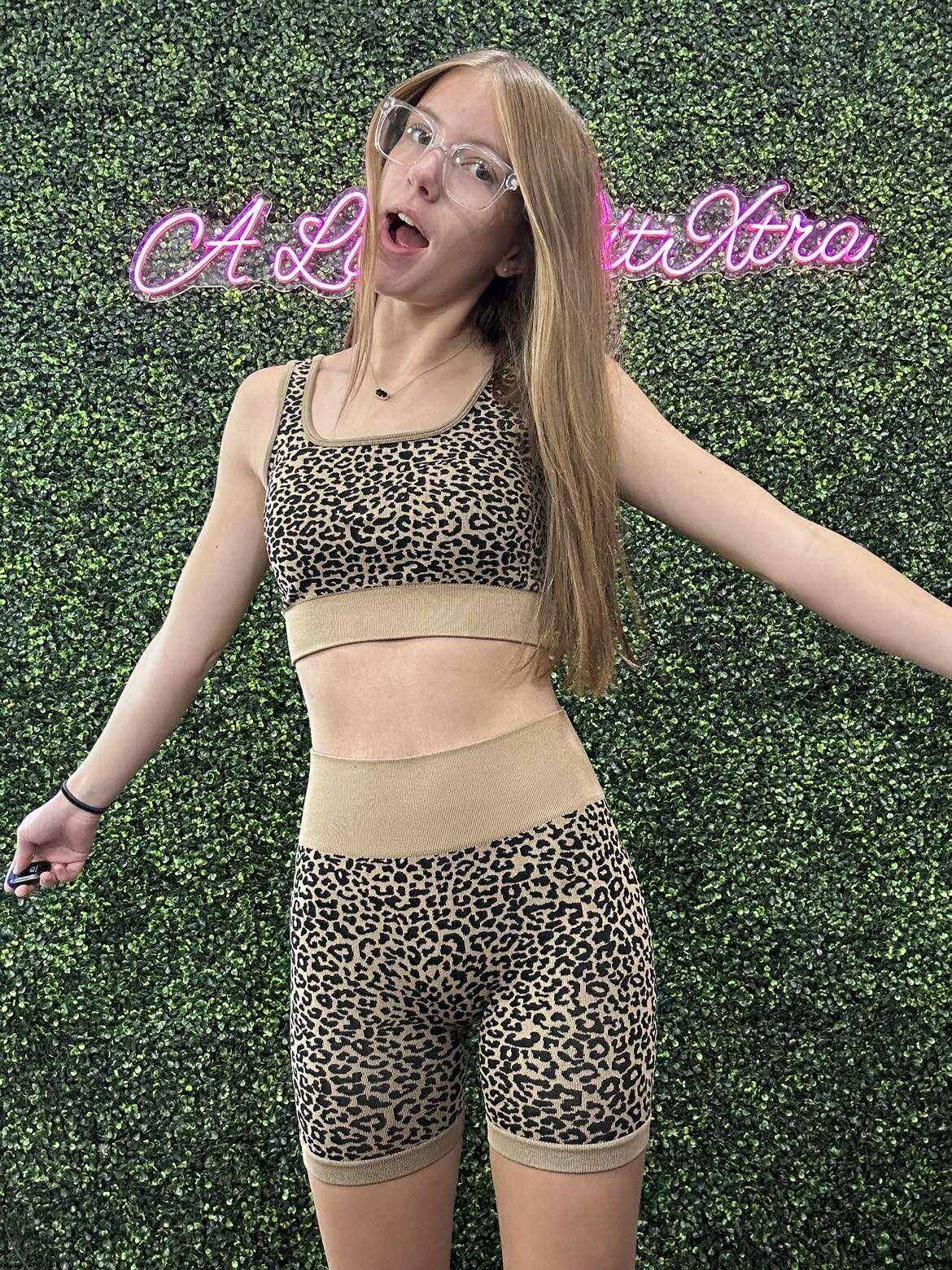 CHEETAH BRA & BIKER SHORTS SET