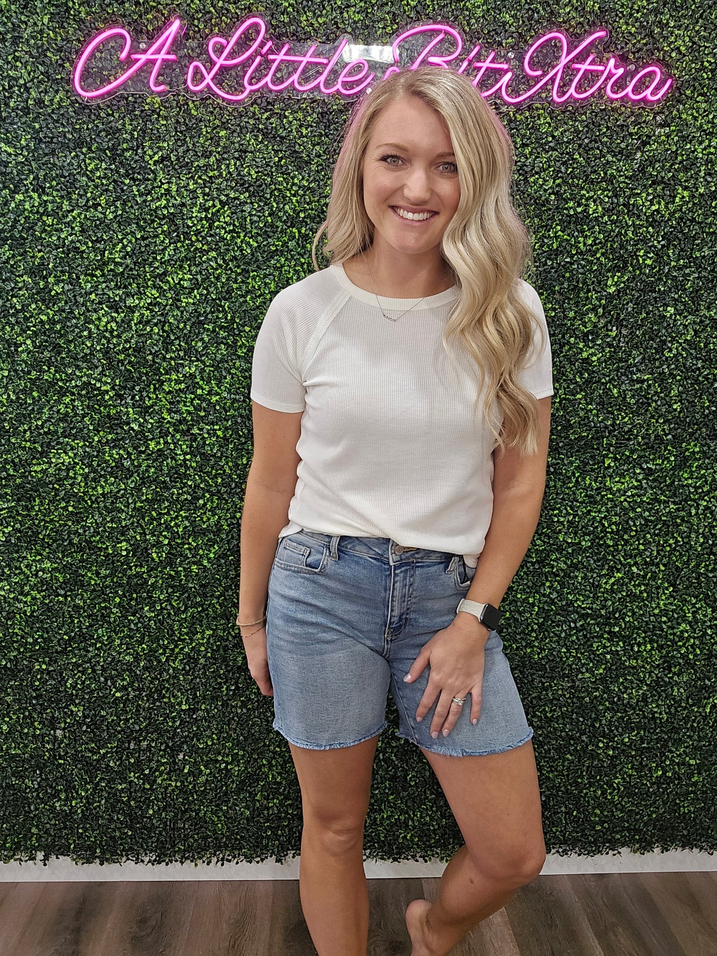 Z Mid-Rise Raw Hem Light Wash Denim Shorts