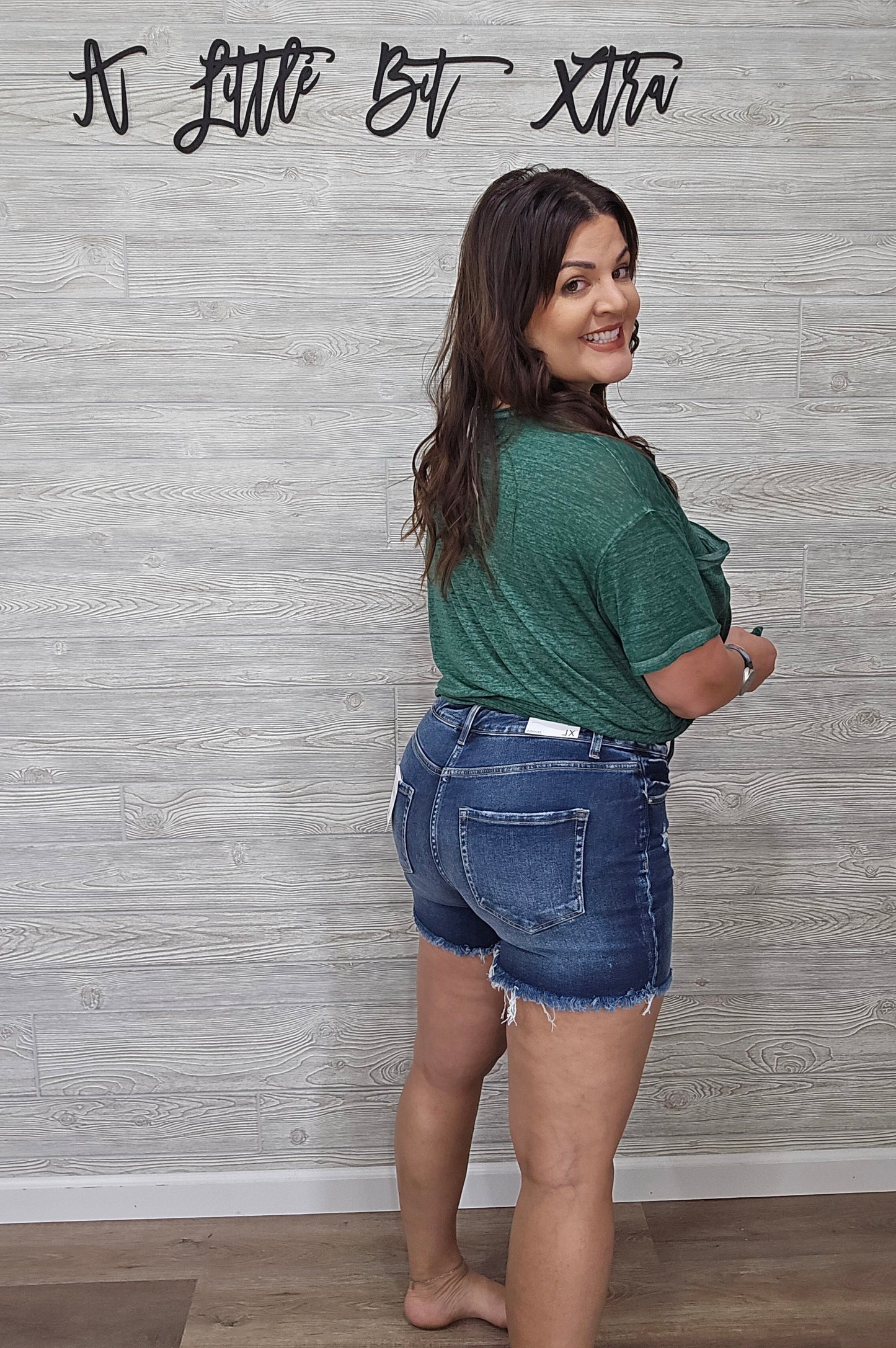 Z Dark Raw Frayed Hem Denim Shorts