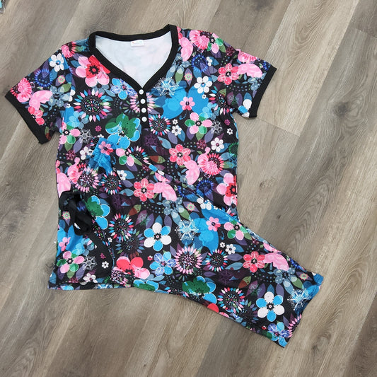 BLACK FLORAL CAPRI PAJAMAS