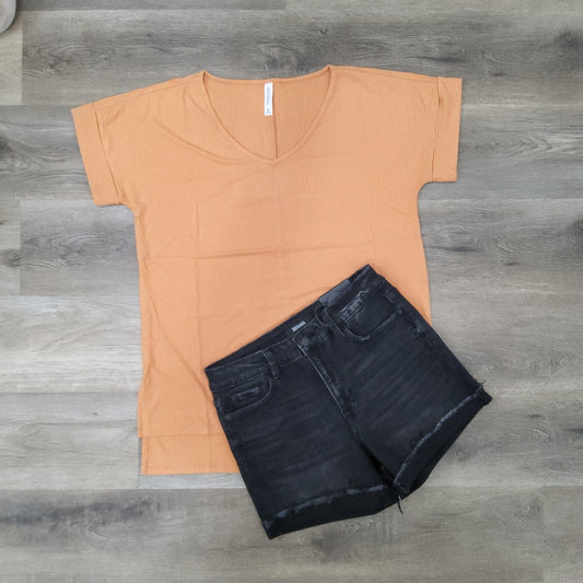 BUTTER ORANGE RIBBED TOP