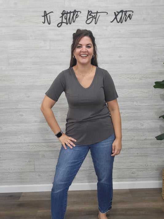 CHARCOAL GRAY POCKET TEE