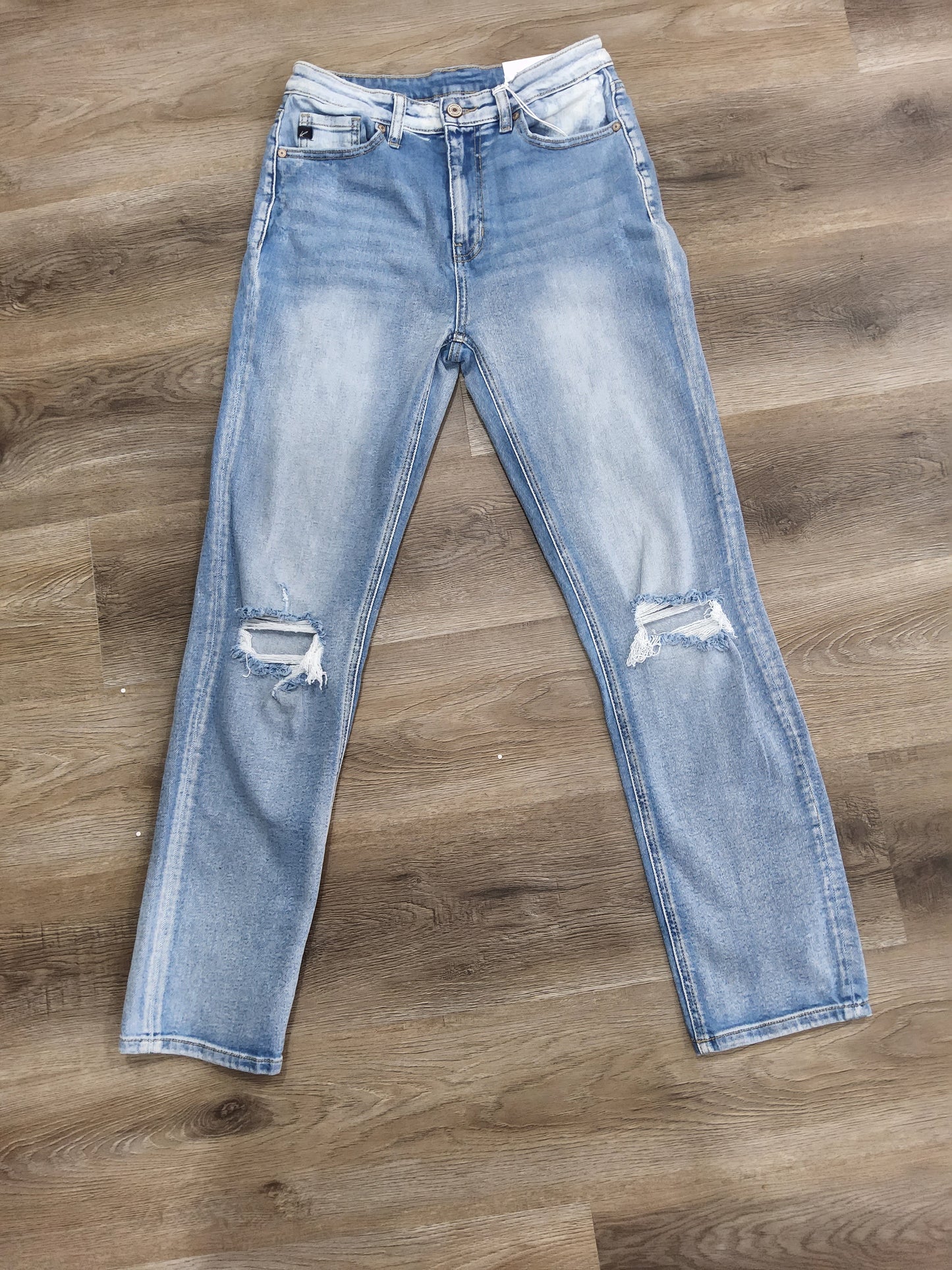 KAN CAN LIGHT WASH STRAIGHT FIT JEANS