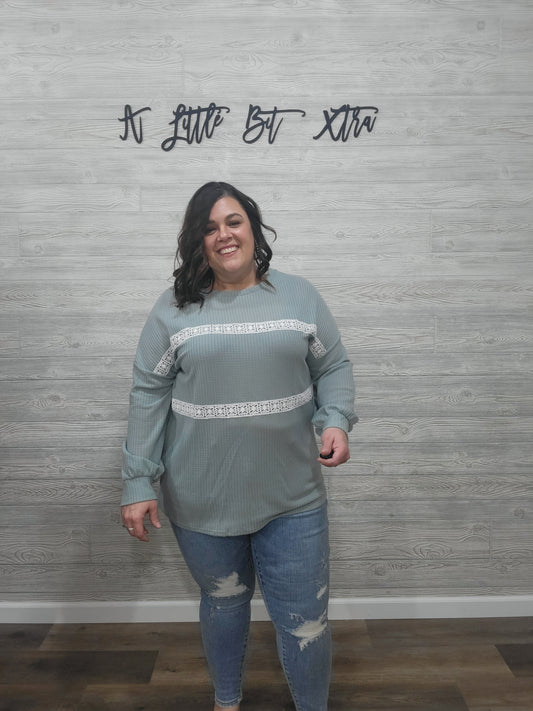 SAGE ROUND NECK WAFFLE TOP WITH LACE DETAIL