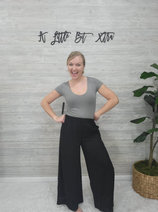 RIBBED BODYSUIT WITH SCOOP NECK