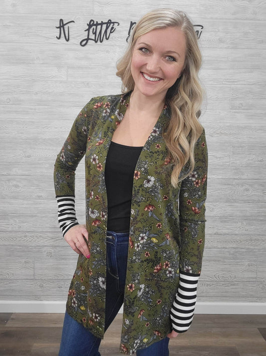FLORAL AND STRIPE CARDIGAN