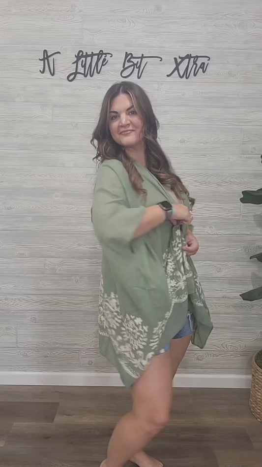 Floral Embroidered Stitch Kimono