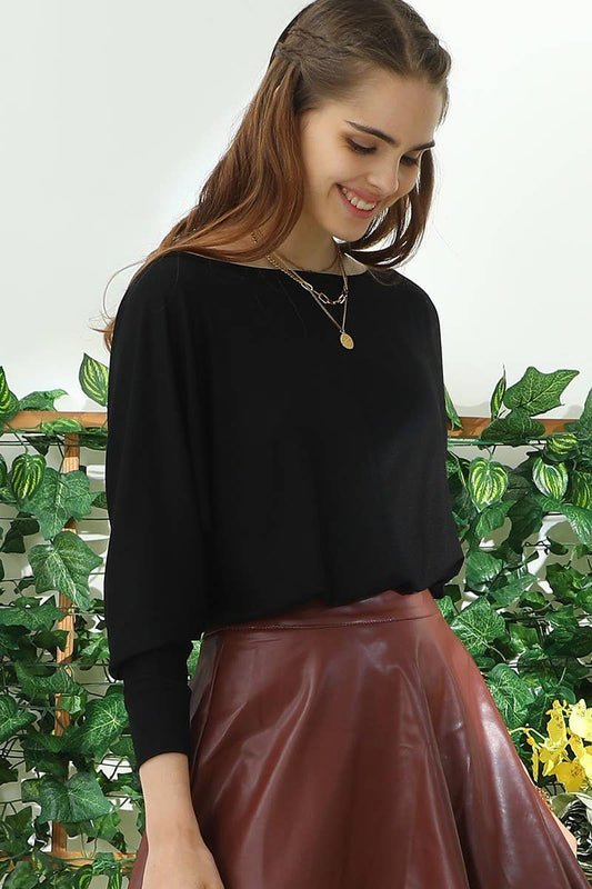 BLACK ROUND NECK BATWING SLEEVE TOP